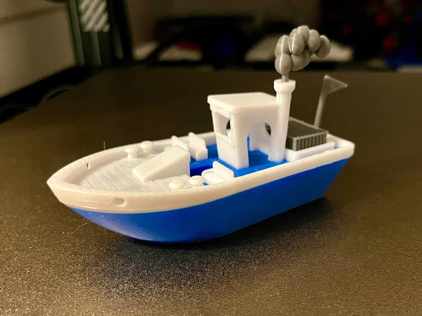Chiếc Benchy Nổi Ổn Định Có Hàng, Khói Và Cờ (Phiên Bản Đa Sắc Màu) - Image 6