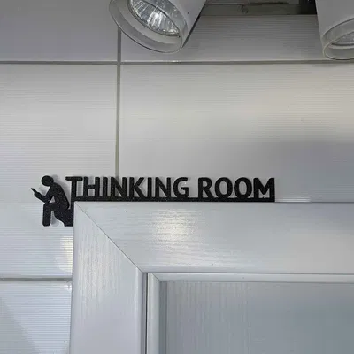 Biển Hiệu Nhà Vệ Sinh - Phòng Suy Tư (Bên Trái)