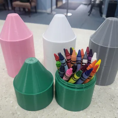 Hộp Đựng Bút Sáp Hình Bút Sáp