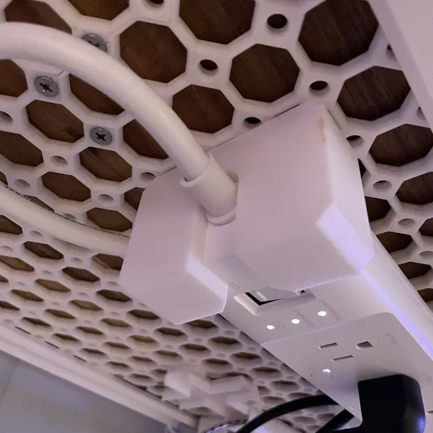 Giá đỡ dưới bàn / Multiboard cho Ổ cắm điện TP-Link Kasa HS300 - Image 2