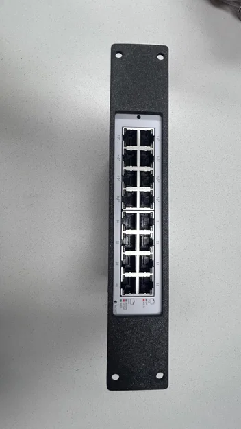 Giá đỡ rack nửa 10 inch cho Ubiquiti Switch Lite 16 PoE - Image 1