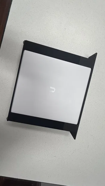 Giá đỡ rack nửa 10 inch cho Ubiquiti Switch Lite 16 PoE - Image 2