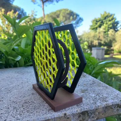 Giá Đỡ Nhang Muỗi Họa Tiết Lục Giác