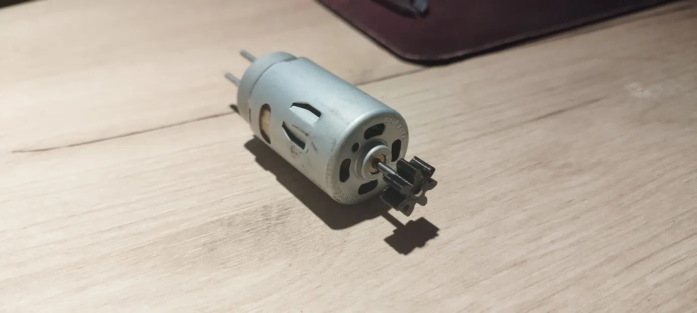 Bánh Răng Trục Phẳng 2.3mm Cho Động Cơ DC 12V (hoặc bất kỳ) - Image 1