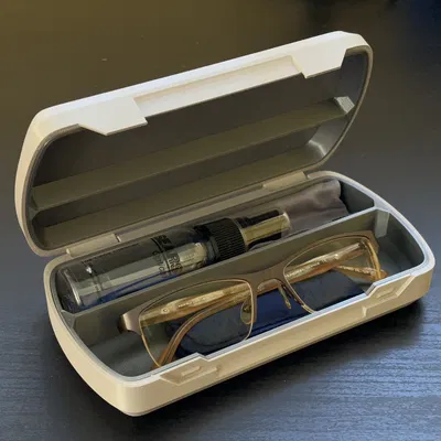 Hộp Đựng Kính Cận Dung Tích Lớn