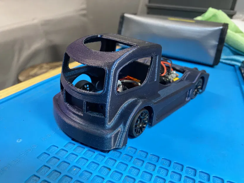 Thân Xe Mini Z Semi Truck - 98mm - Image 4