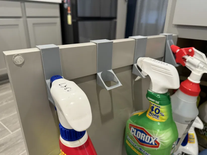 Giá Đỡ Chai Xịt Gắn Cửa Tủ (Không cần khoan/keo) - Image 1