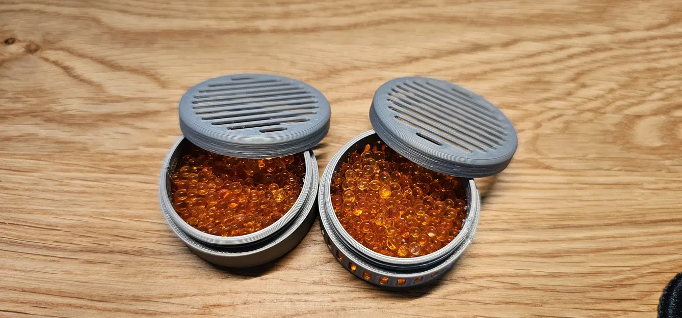 Hộp Đựng Hạt Hút Ẩm Silica Gel V3 Ren Vặn Kiểu Twistlock - Image 1