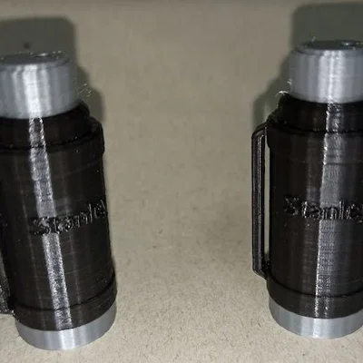 Móc Khóa Ly Giữ Nhiệt Stanley