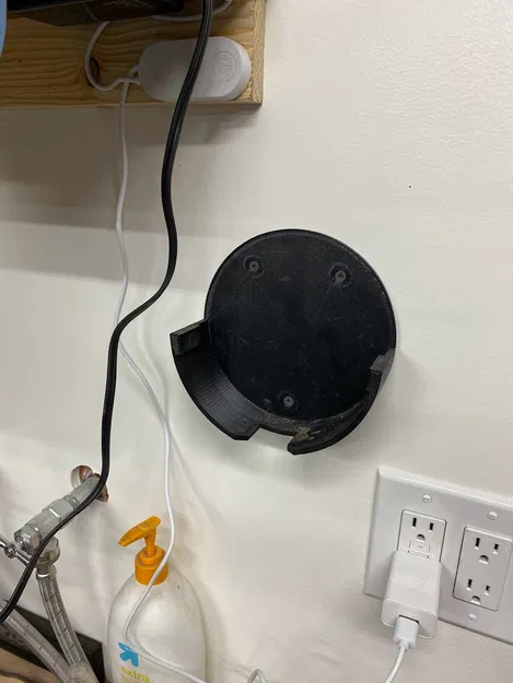 Giá Treo Tường Máy Hút Bụi Milwaukee M18 - Image 2