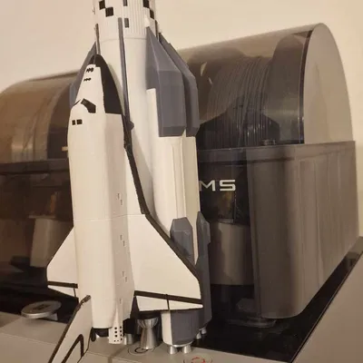 Tàu con thoi Buran (Bamboo studio - Nhiều màu)