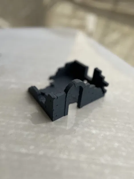 Nhà Cổ Đổ Nát - Image 3