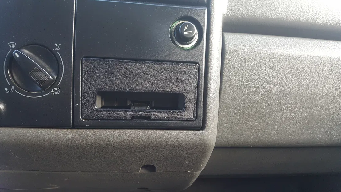 Nắp gạt tàn xe VW T4 (model gần đây) - Image 2