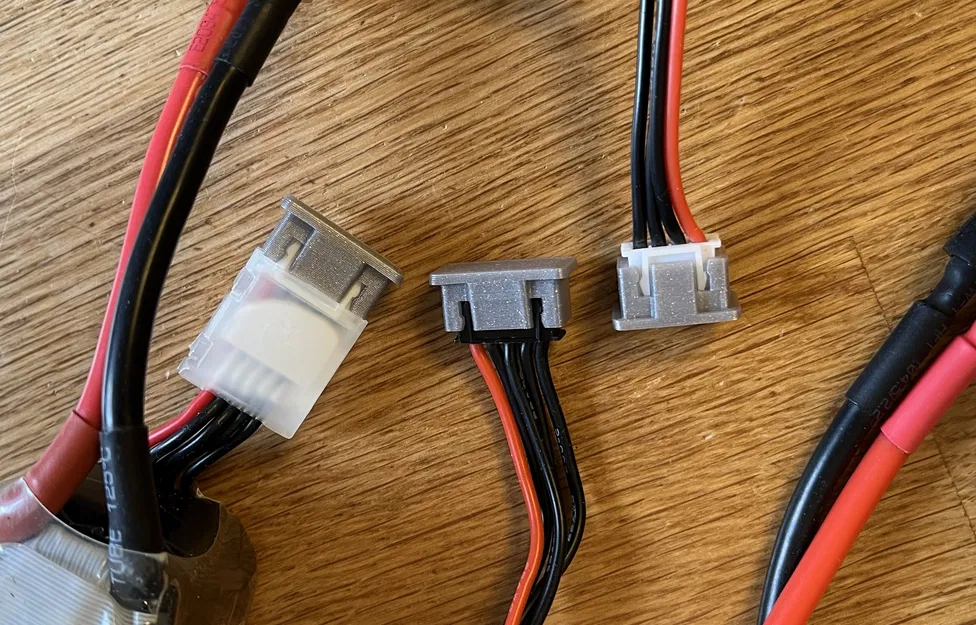 Nắp Bảo Vệ Cổng Cân Bằng JST XH (Cho Pin LiPo) - Image 1