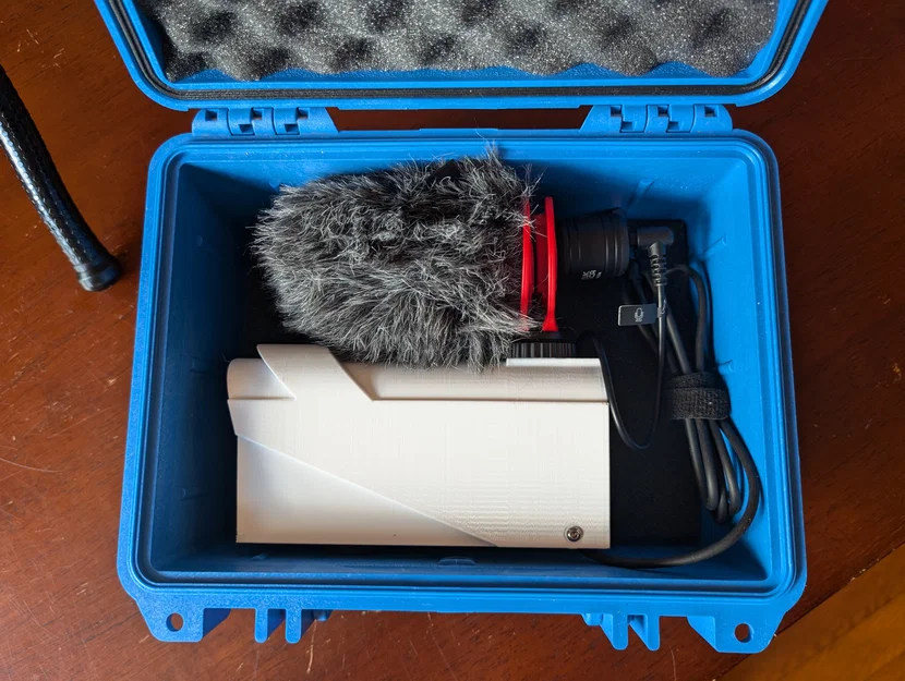 Vỏ Mevo Start "Cold Case" có sẵn cold shoe - Image 6