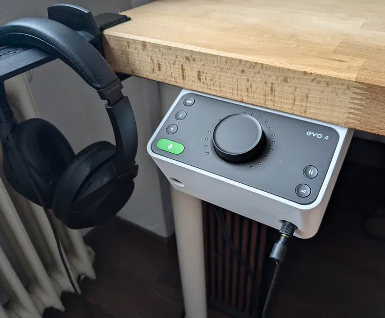 Giá đỡ Audient Evo 4 dưới gầm bàn - Image 1