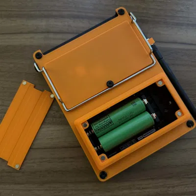 Nắp lưng uConsole có nắp pin