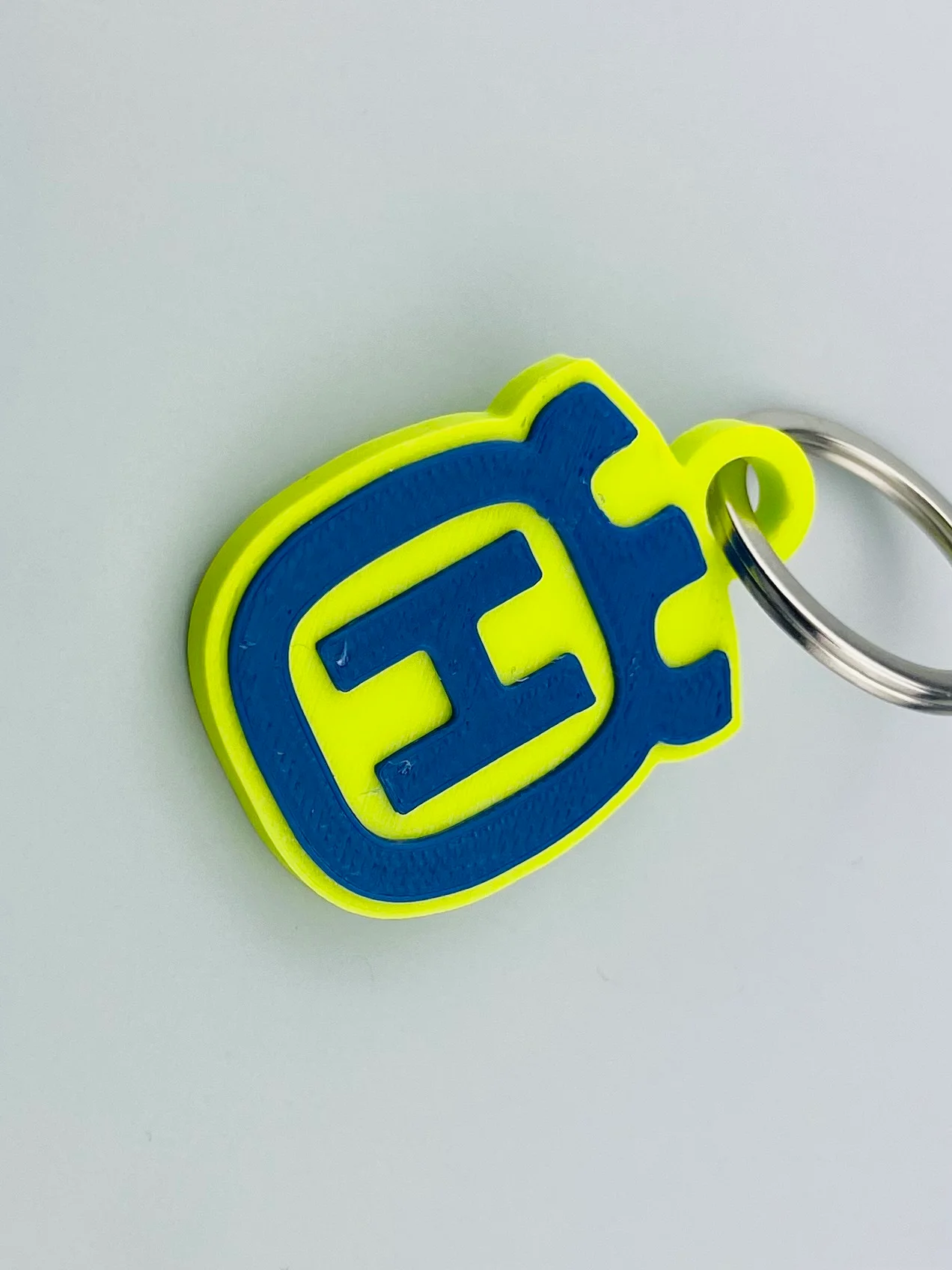 Móc Khóa Logo Husqvarna 1