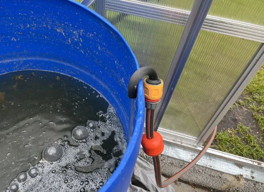 Gardena - Móc Để Đổ Đầy Thùng - Image 1