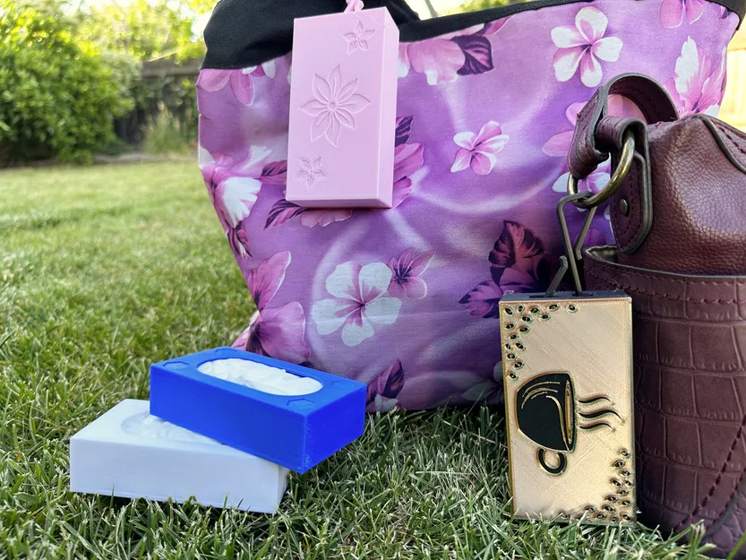 Hộp Đựng Khăn Giấy Du Lịch Có Móc - 4 Mẫu Đẹp - Image 1