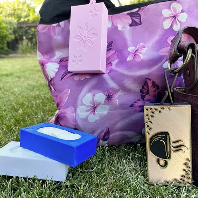 Hộp Đựng Khăn Giấy Du Lịch Có Móc - 4 Mẫu Đẹp