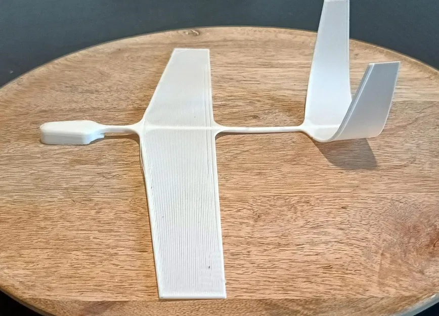 Mô hình máy bay ná cao su đơn giản - Image 2