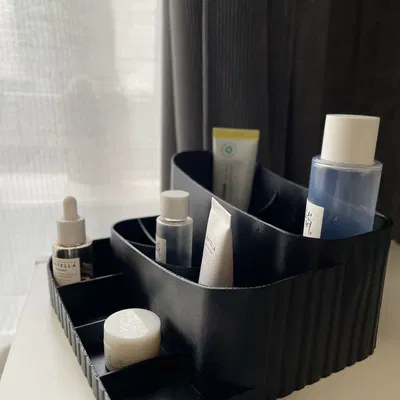 Kệ Đựng Mỹ Phẩm Siêu Tiện Lợi