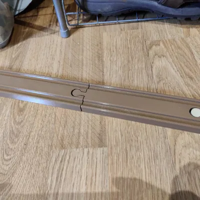 Đường ray kiểu Brio