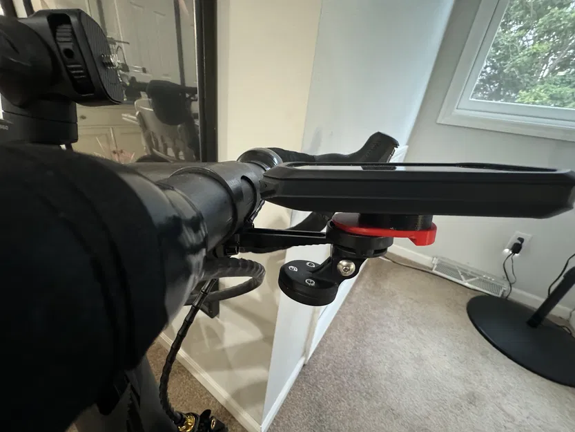 Giá đỡ mở rộng cho máy tính Garmin Edge 1050 - Image 6