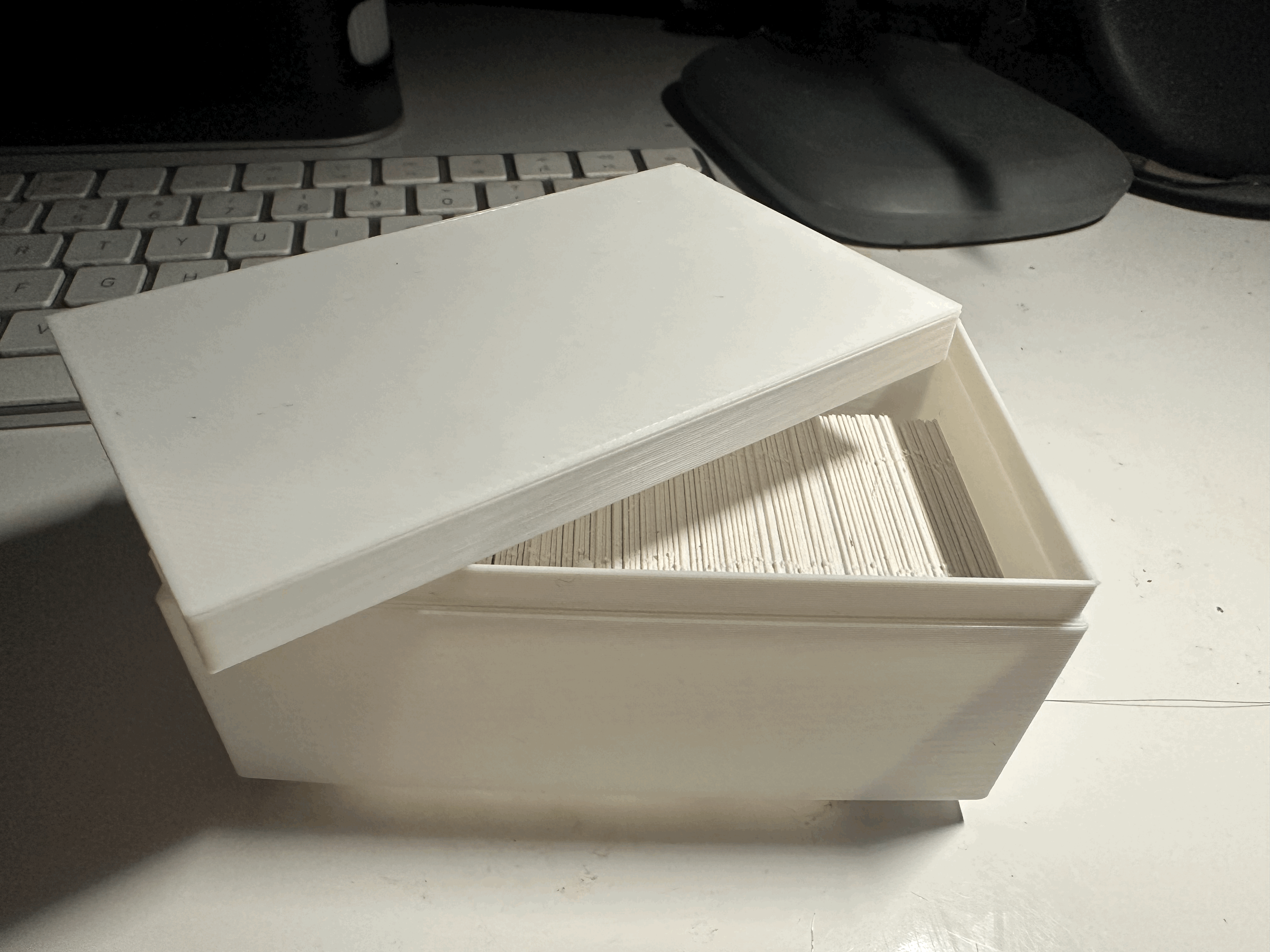 Thêm Hộp Đựng Đơn Giản (Có Nắp) Kiểu Vase Mode