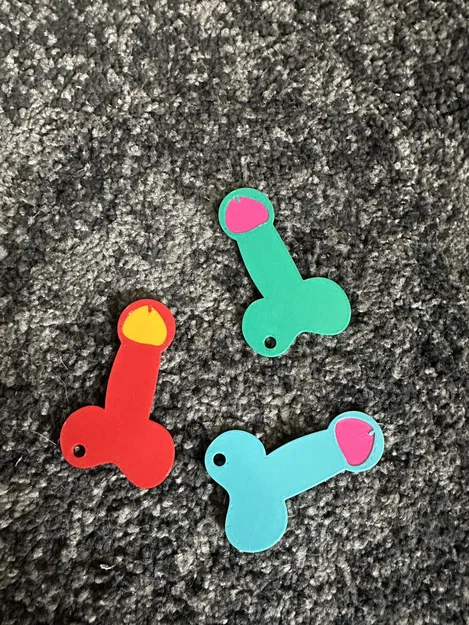 Móc khóa chip xe đẩy mua sắm hình dương vật - Image 1