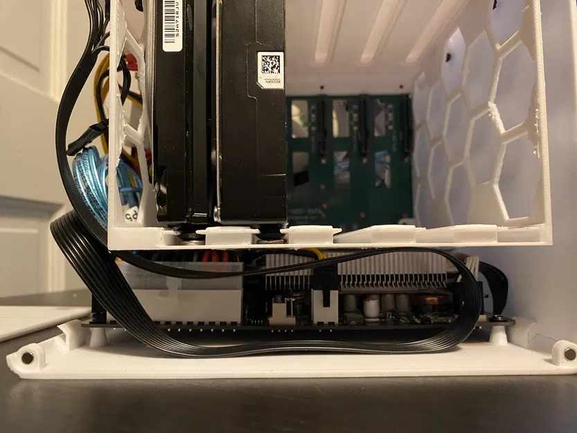 Zora: NAS Mini-ITX 5 khay - Image 3