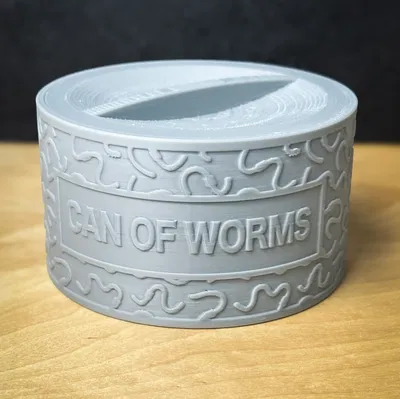 Hũ Đựng Giun Câu Cá (Can of Worms)