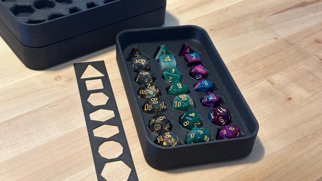 Hộp Đựng Xúc Xắc Xếp Chồng - Image 1