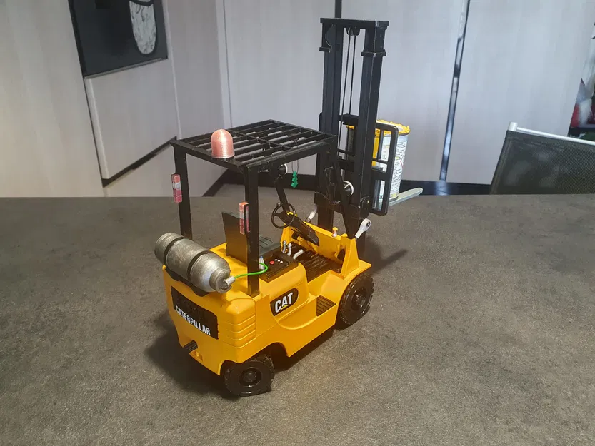 Mô Hình Xe Nâng CAT - Image 8