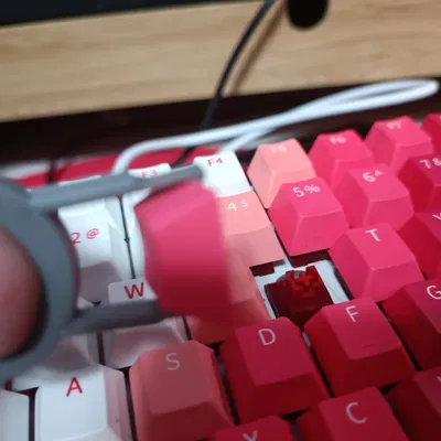 Thêm một cái gỡ keycap nữa