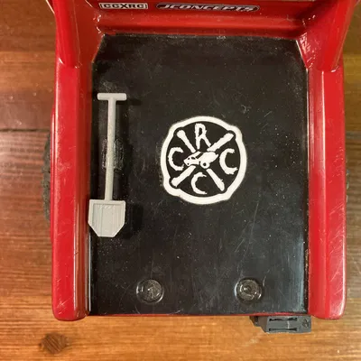 Xẻng Tỉ Lệ 1/24 Kèm Đế Gắn