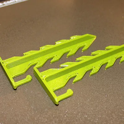 Cọc Cắm Đất Nhỏ (8cm Erdspieß / Erdanker / Hering)