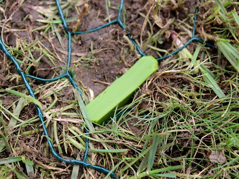 Cọc Cắm Đất Nhỏ (8cm Erdspieß / Erdanker / Hering) - Image 4