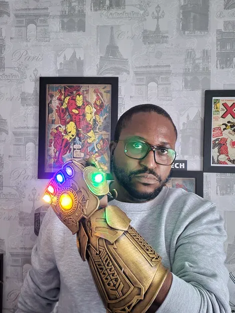 Găng tay Vô cực Thanos Có Thể Đeo Được - Image 3