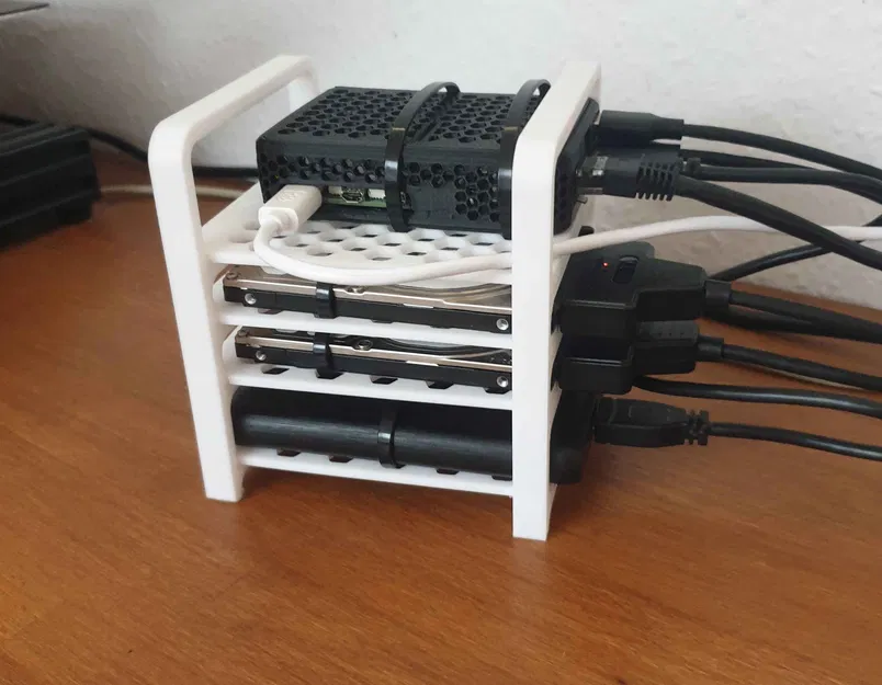 Kệ Đựng Ổ Cứng Raspberry Pi 3/4/5 NAS - Image 1