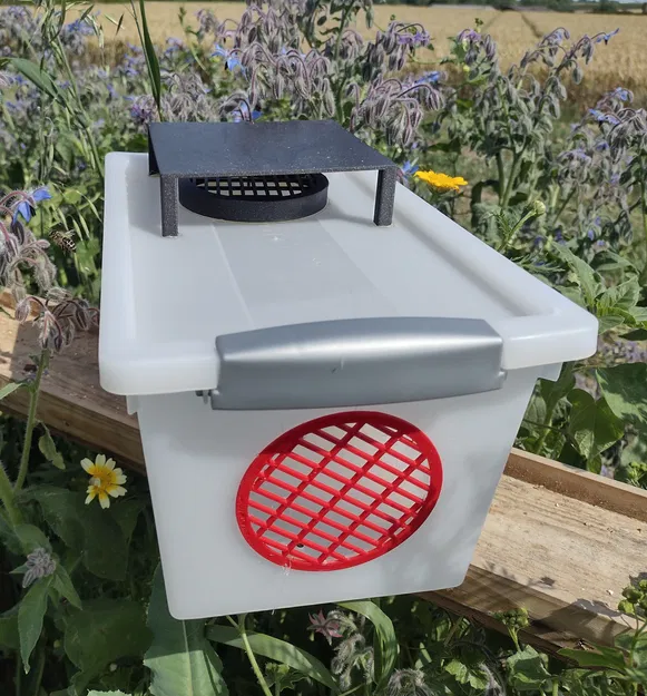 Bẫy Ong Bắp Cày Châu Á (Asian Hornet Trap) - Image 1