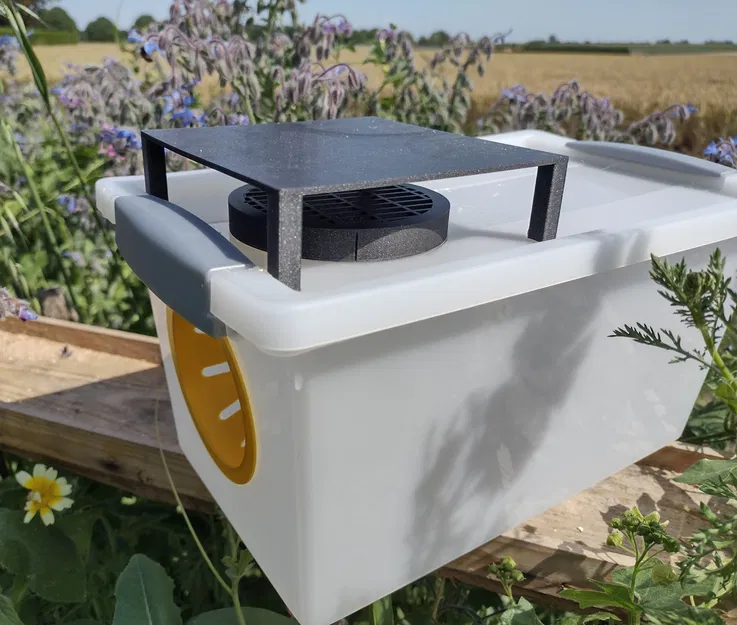 Bẫy Ong Bắp Cày Châu Á (Asian Hornet Trap) - Image 2