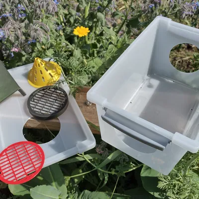 Bẫy Ong Bắp Cày Châu Á (Asian Hornet Trap)