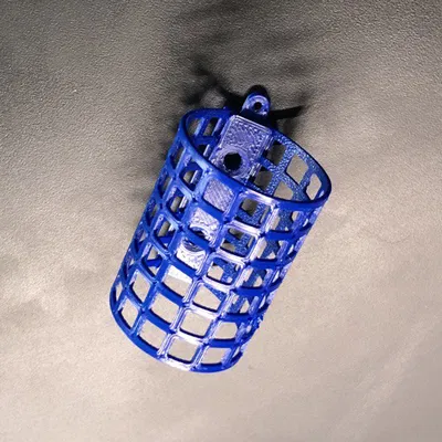 Dụng cụ cho cá ăn