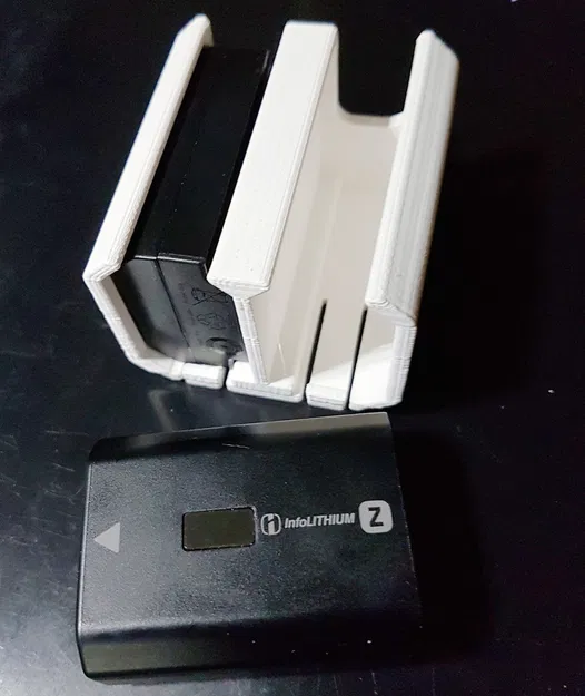 Đế giữ pin Sony NP-FZ100 - Image 2