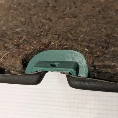 Miếng vá sửa chữa lẫy ốp chân Volvo P80