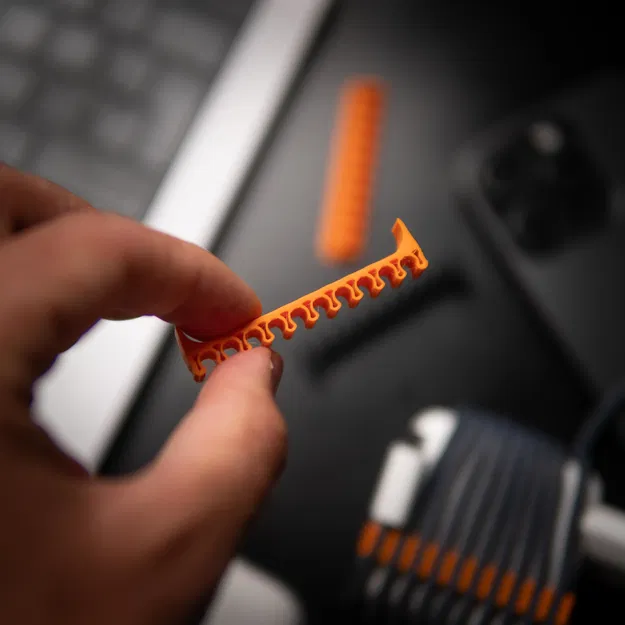 Dây Quấn / Giữ Cáp Dành Cho MacBook AIR - Image 3