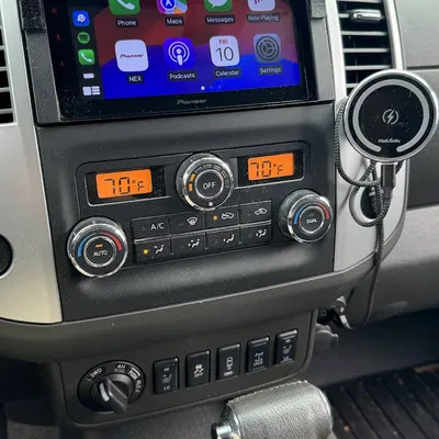 Mui Che Màn Hình Radio Xe Nissan Frontier