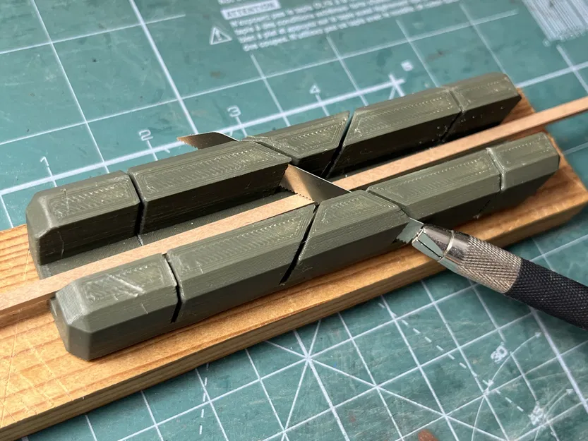 Thước Đo Góc Cắt - Image 1